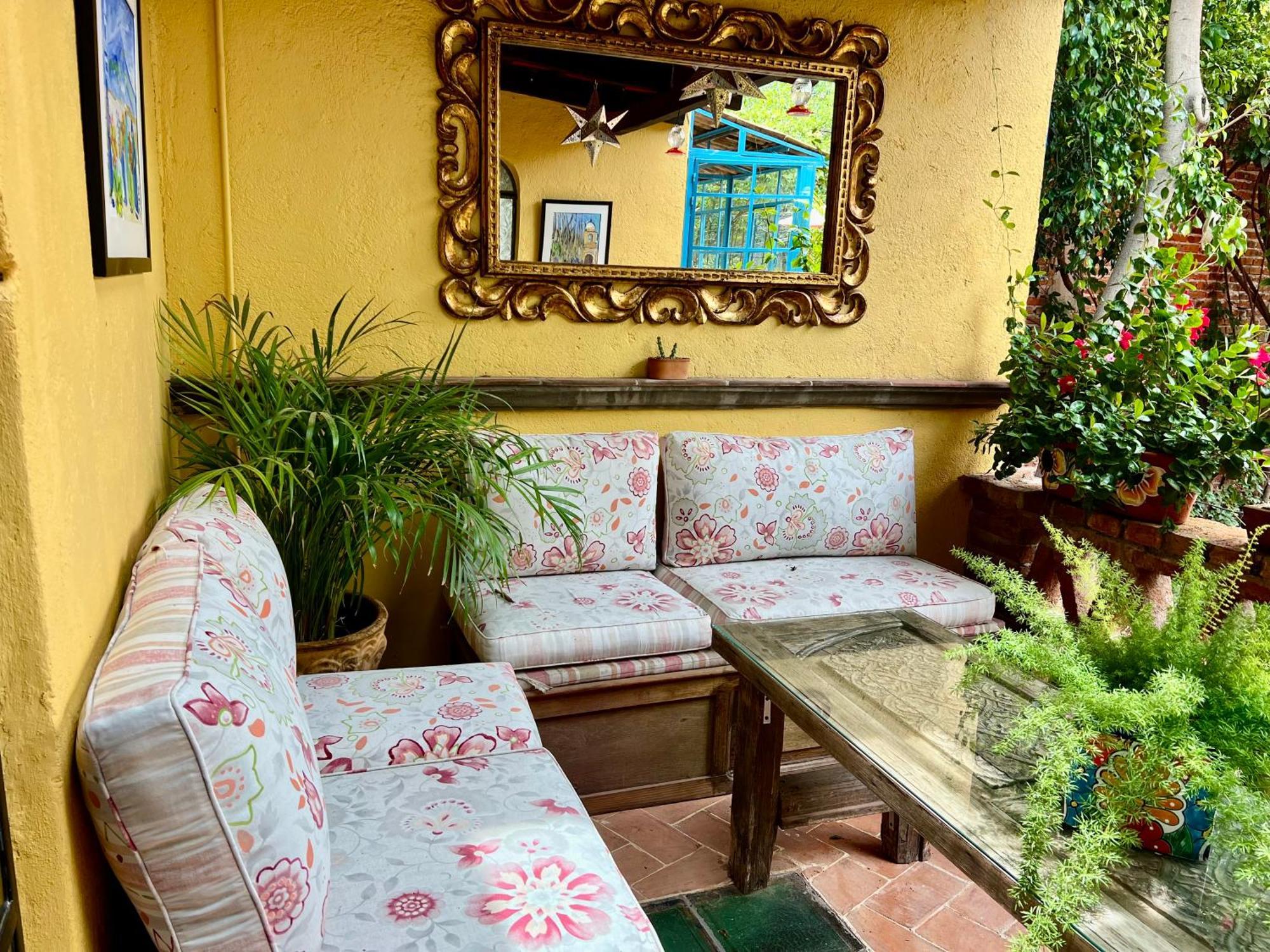 Boutique Hotel Casa Camellia Сан Мигел де Аленде Екстериор снимка